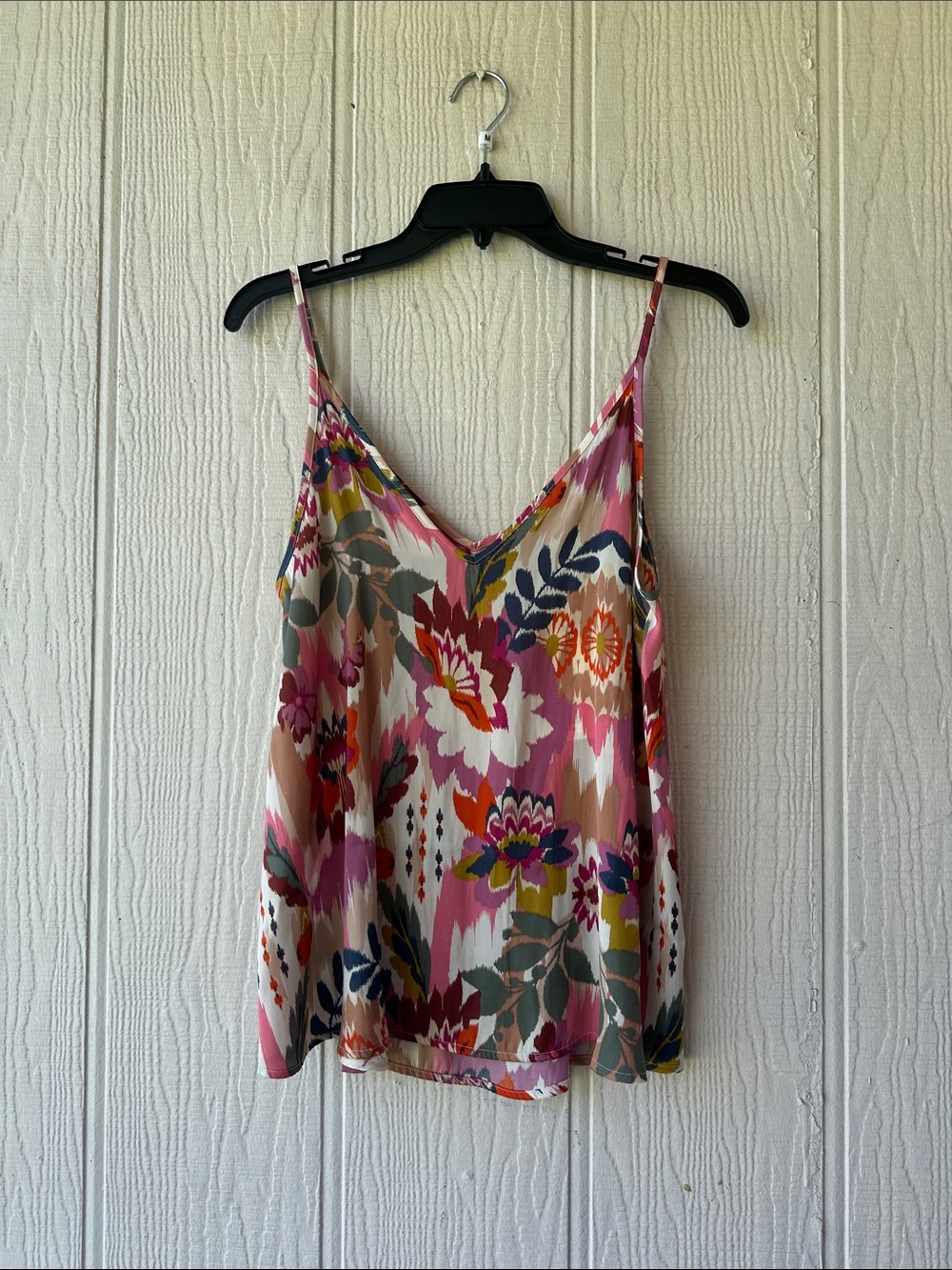 Van Winkle & Co. Floral V-Neck Tank Top
